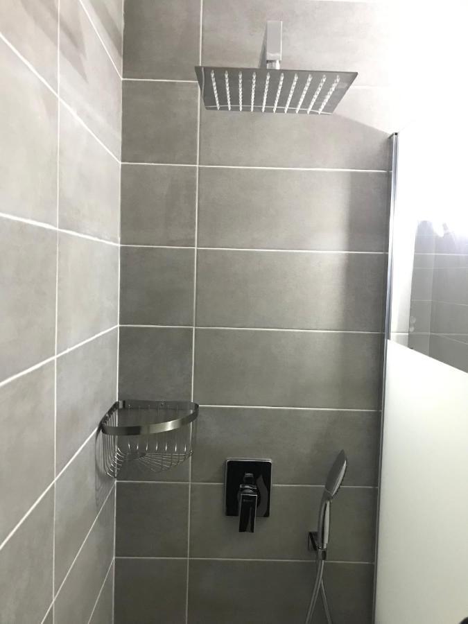 2 Pieces, Renove, 2 Piscines+tennis, Mer, Climatisation * Antibes
