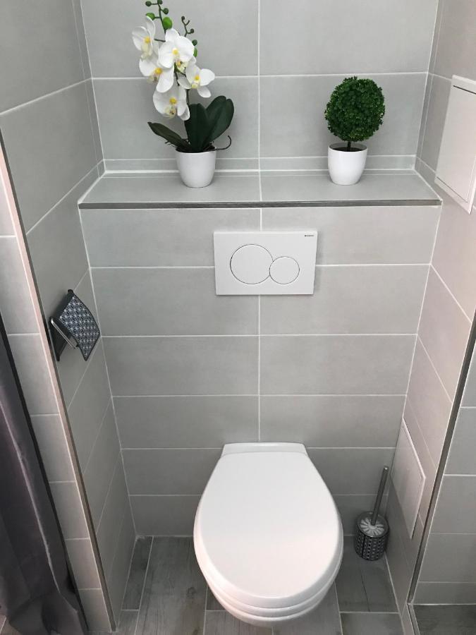 2 Pieces, Renove, 2 Piscines+tennis, Mer, Climatisation Appartement *
